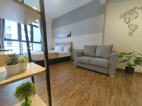 Near Airport K Avenue Family Room Отели рядом с достопримечательностью «Танджунг Ару»