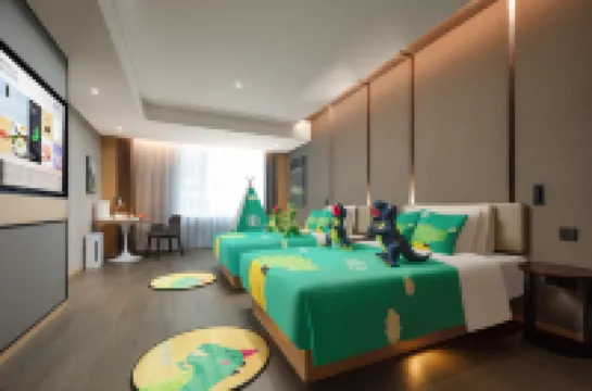 西寧興海路中心廣場亞朵飯店