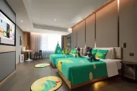 Atour Hotel Xining Xinghai Road Central Plaza Hotels in Commercial Lane