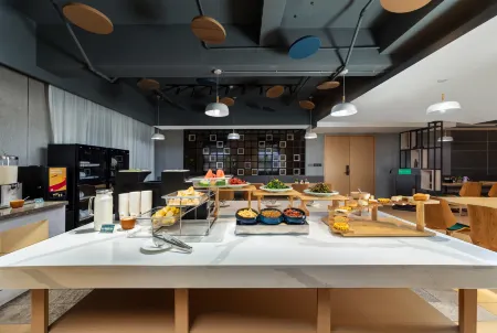 Shenmu XD  Hotel Отели в г. Шэньму