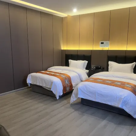 Zhufeng Gushan Oxygen Fuyuan Hotel فنادق في دينغ رى