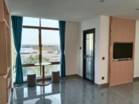 Ledong Haiyu Collection Hotel