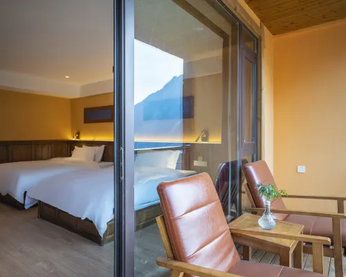 Yake Cloud Lodge ( JiaJu Village ) DanBa Номера Photos