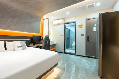 Pullman Suining Light Luxury Hotel Hotel in zona Funing Bund