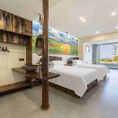 Xuwen Sandy Bay Bed and Breakfast Rooms