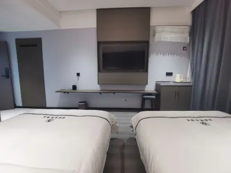 Wanrong Aijia Business Hotel