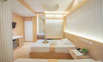 4. Thrive H..