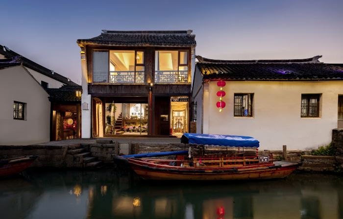Yueyue Space Homestay (Zhouzhuang Ancient Town)