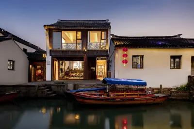 Yueyue Space Homestay (Zhouzhuang Ancient Town)