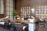 Yibin Lingang University City Convention and Exhibition Center Atour Hotel