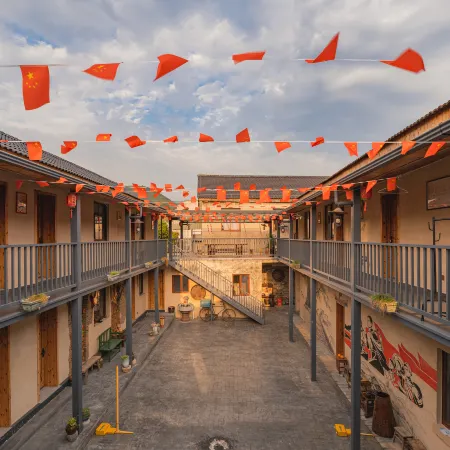 Manyige · Nostalgic Childhood Beautiful Stay (OMG Heartbeat Park Store)