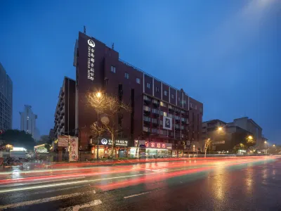 Grand Yixian Mansion (Nanjing University Yunnan Road Subway Station) Hotels in Nanjing