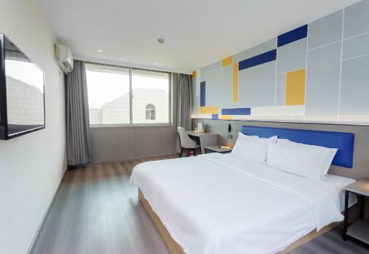 7 Days Inn (Xi'an Northwest University North Gate) - Housity