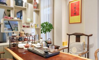 Zhujiajian Tongyutang·Slow Life Seaview Homestay (Dongsha Xiaowu Shitang Branch)