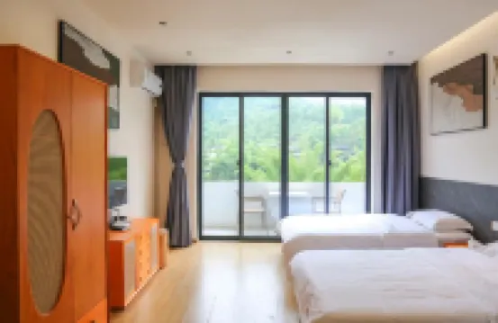 Xiangye and residential B&B (Luodian Xiaojing store)