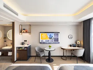 Yitel Collection Hotel (Zhuanghe Municipal Government Xiangyang Road)