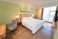 Vienna 3 Best Hotel (Linyi Luozhuang District Government Shuangyue Lake) Hotels in Central of Luozhuang District