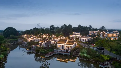 The Pinellow Dreams Hotel