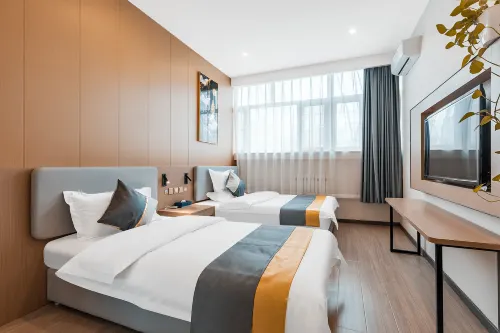 Yudu Business Hotel (Zhalantun Railway Station)