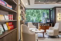 Lushan Zhihong Hotel (Meilu Store, Guling Street, Mount Lushan Scenic Zone)