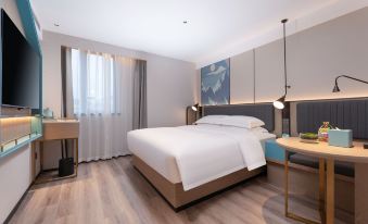 Echarm Hotel(Shanghai Xuhui Liuzhou Road Branch)