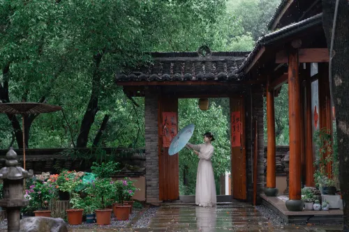 Youyi Qiuyin Huashe Homestay