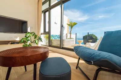 M.S.Love Hostel Hotels near Sail Rock