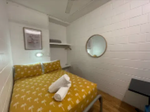 YHA Coolangatta Gold Coast Hotels in Bilinga