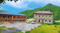 Nanxi Geyuan Homestay (Kangding Xinduqiao Town) Отели рядом с достопримечательностью «Длинная дорожка в 10 милях»
