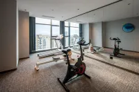 PHIREN High-Rise River View Hotel (Nanchang The Mixc Ferris Wheel Star Nanchang) - 3성급