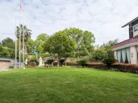 Starway Hotel (Wuyishan Tourist Resort) Hotels in Wuyishan