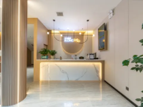 藝選酒店（荊州公安通運客運站信達廣場店） 公安酒店