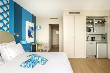 Appart'City Collection Paris Vélizy