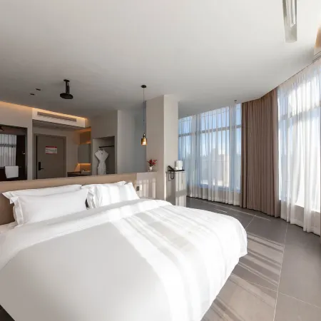 Zhongyuan Hotel