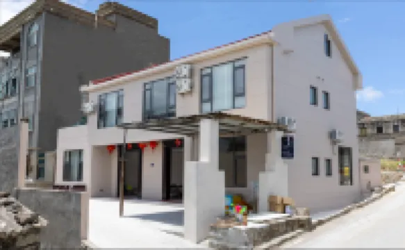 lightspot·亮點度假民宿 鄰近金沙灣沙灘的酒店