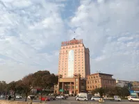 Xinhaiwan International Hotel Hôtels à proximité de : 4th Red Army Headquarters Former Site