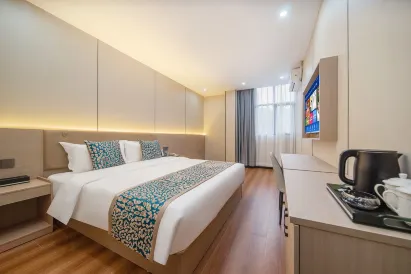 Yuehao Hotel (Guangzhou Baiyun Railway Station Shitan Road Branch)