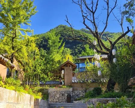 Yinxing·Menggu Homestay Hotels in Hui County