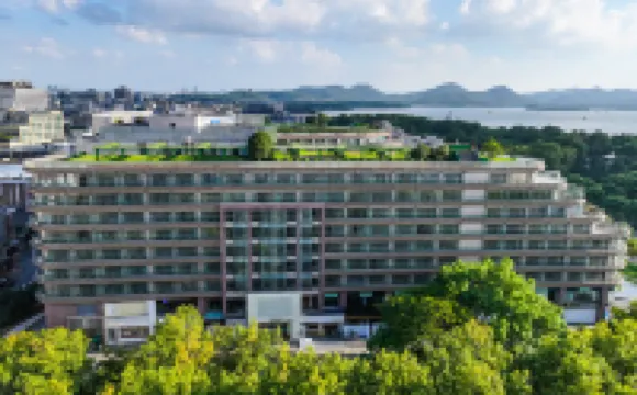 Wyndham Grand Plaza Royale Hangzhou Hotels in Hangzhou