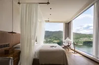 Dongjiang Lake Moye Flower Sunset Homestay - พร้อมระเบียง