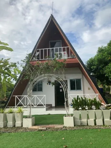 บ้านพักสำหรับสี่ท่านพร้อมวิวสวน