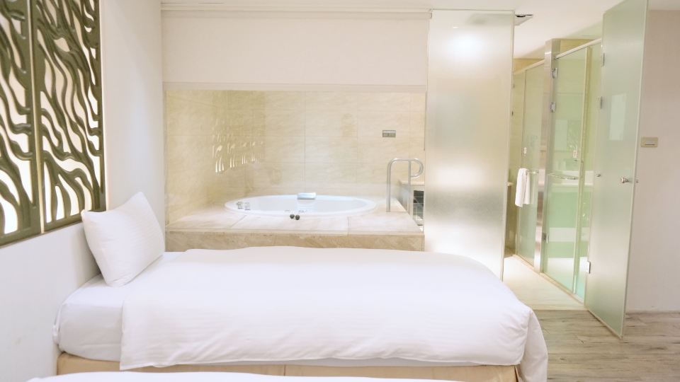 Yoai JingShang Hotel