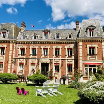 Logis Hôtel Château Corneille