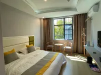 Anning Baiweiya Hotel - Bãi đậu xe