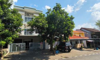 OYO 92479 Pasadena House