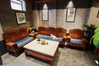 Xijia Homestay (L(Luoyang Luoyi Ancient City Lijingmen Branch)