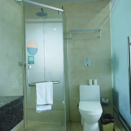 DREAM HOTEL