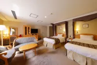 Kanazawa Hakuchoro Hotel Sanraku -Natural Hot Spring-