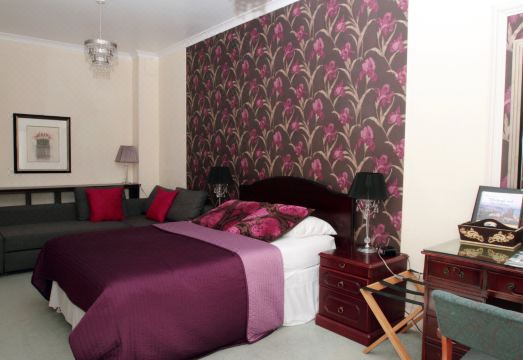 에든버러 시슬 호텔