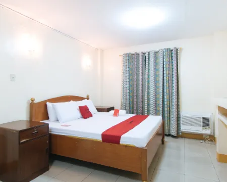 RedDoorz @ Golden Park Inn La Union Hotéis em Bauang